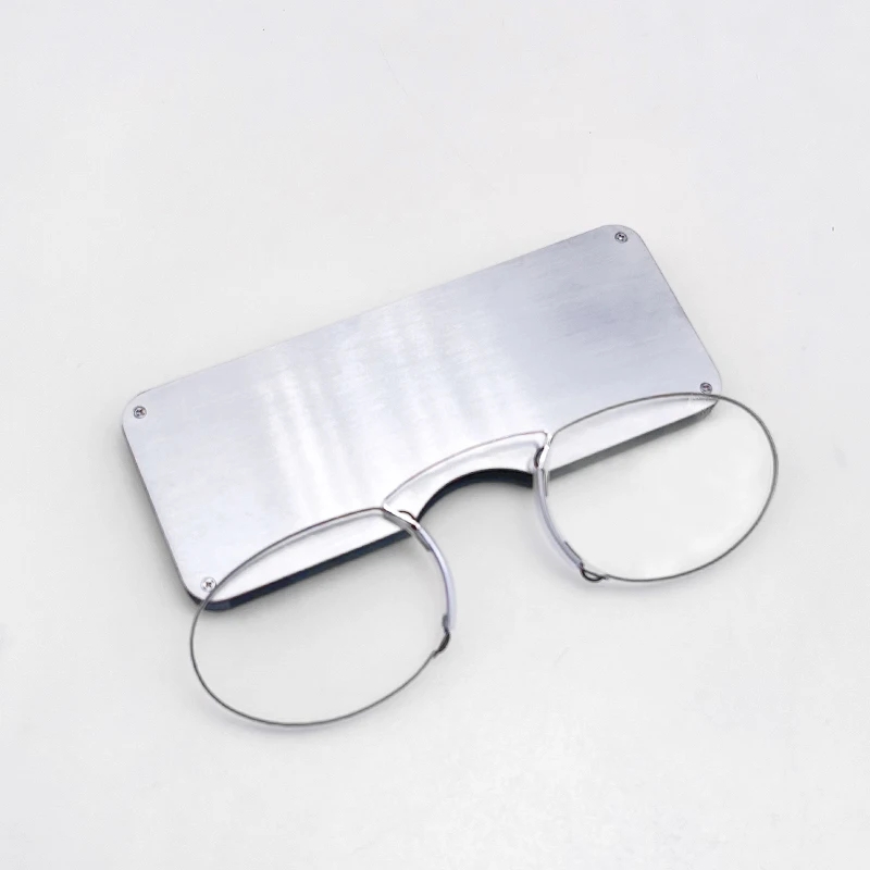 2024 Titanium Mini Reading Gla – Wallet Slim Titanium recenzja i cena